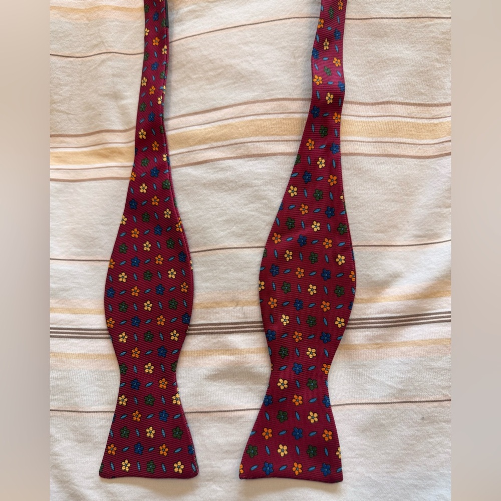 Bloomingdale’s Men’s Store Self-Tie Bow Tie - Red Floral
